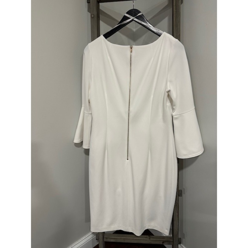 Clean Elegance White Calvin Klein Sheath Dress with 3/4 Bell Sleeves Gold zipper - Picture 4 of 4